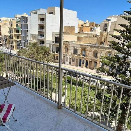 Sea View And Valley View Flat In Marsalforn Apartment Luaran gambar